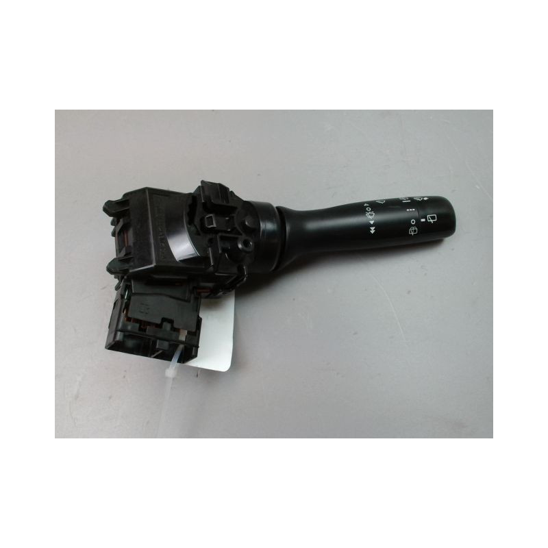 COMMANDE ESSUIE GLACE TOYOTA YARIS II 2010-
