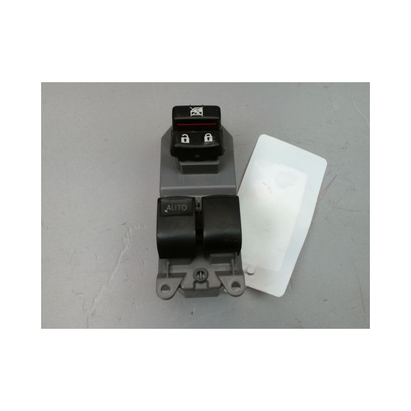 COMMANDE LEVE-GLACE PORTE AVG TOYOTA YARIS II 2010-