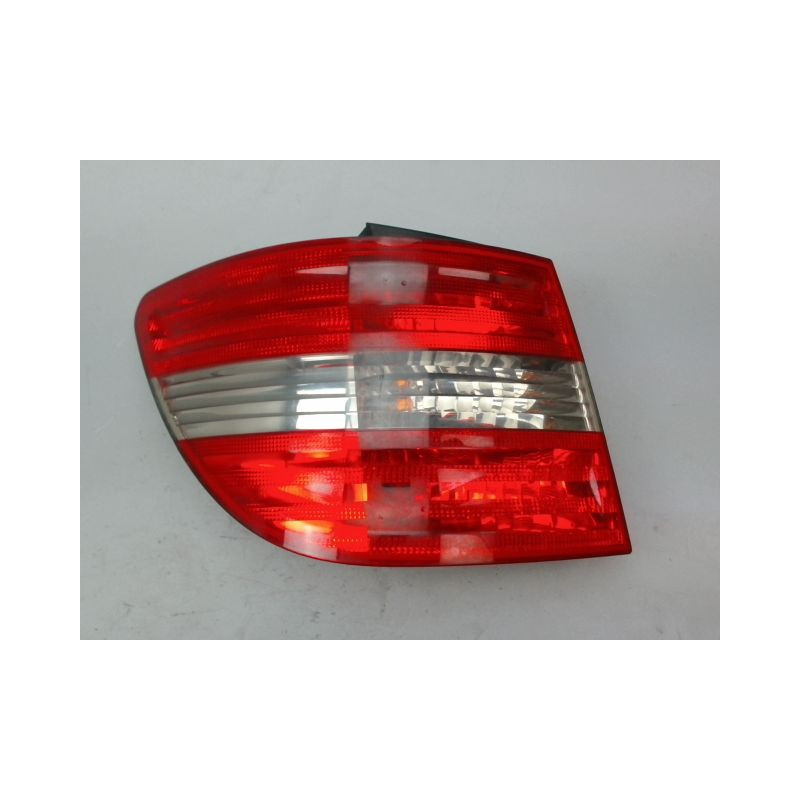 FEU ARRIERE GAUCHE  MERCEDES CLASSE B MONOSP. I Phase 1 (245) 2005-2008
