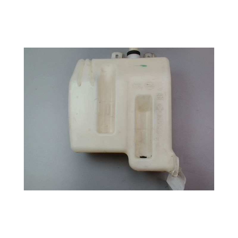 RESERVOIR LAVE-GLACE AVANT NISSAN NOTE