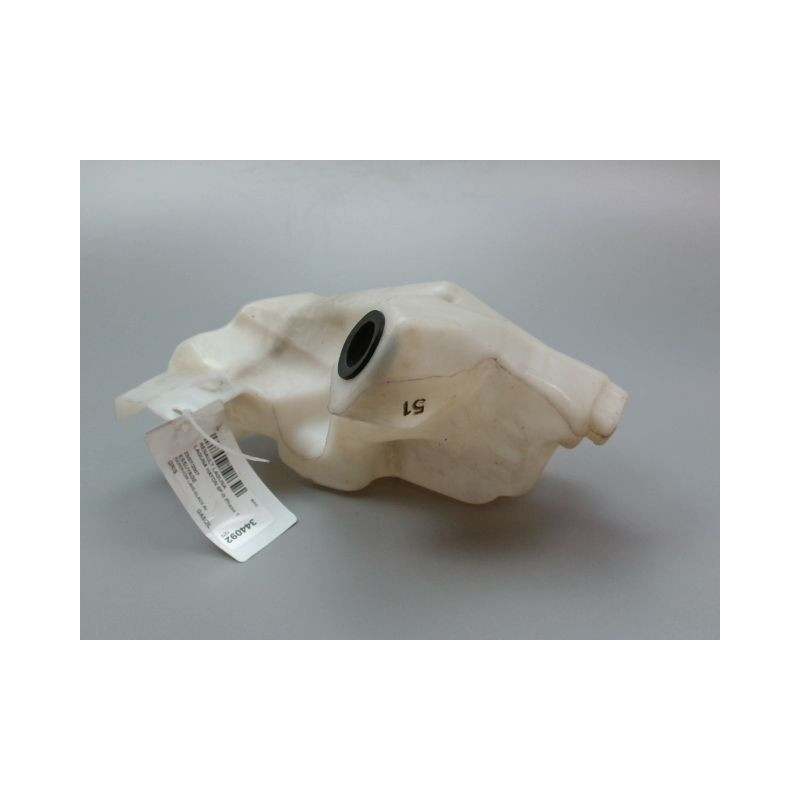 RESERVOIR LAVE-GLACE AVANT RENAULT LAGUNA III Phase 1 2007-2010