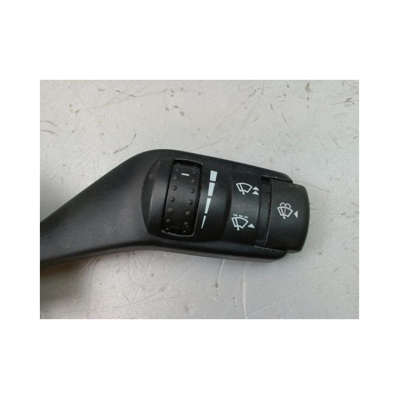 COMMANDE ESSUIE GLACE FORD KUGA BREAK I 2008-2012