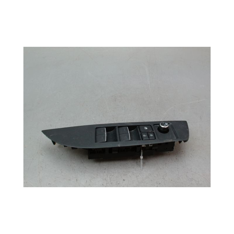 COMMANDE LEVE-GLACE PORTE AVG TOYOTA COROLLA