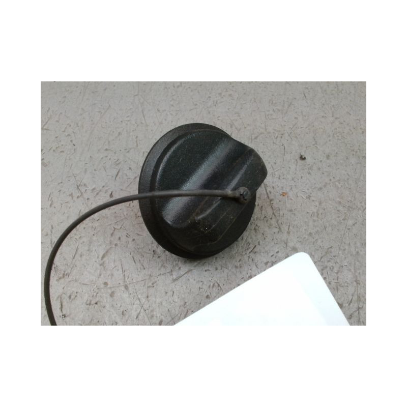 BOUCHON RESERVOIR A CARBURANT RENAULT CAPTUR Phase 1 2013-...