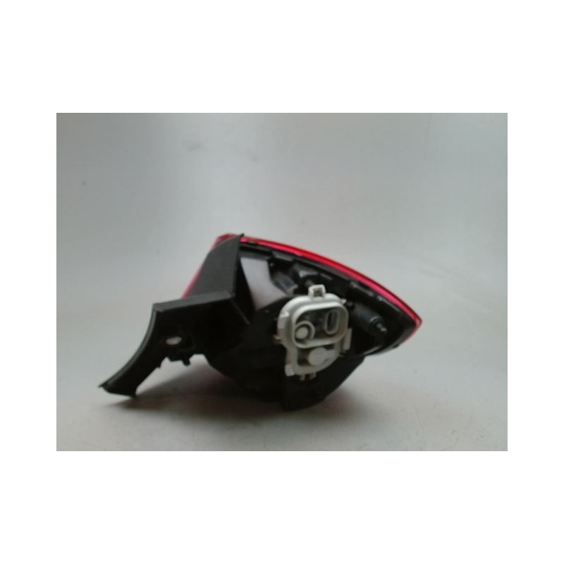 FEU ARRIERE GAUCHE  ALFA ROMEO GUILIETTA 2010-