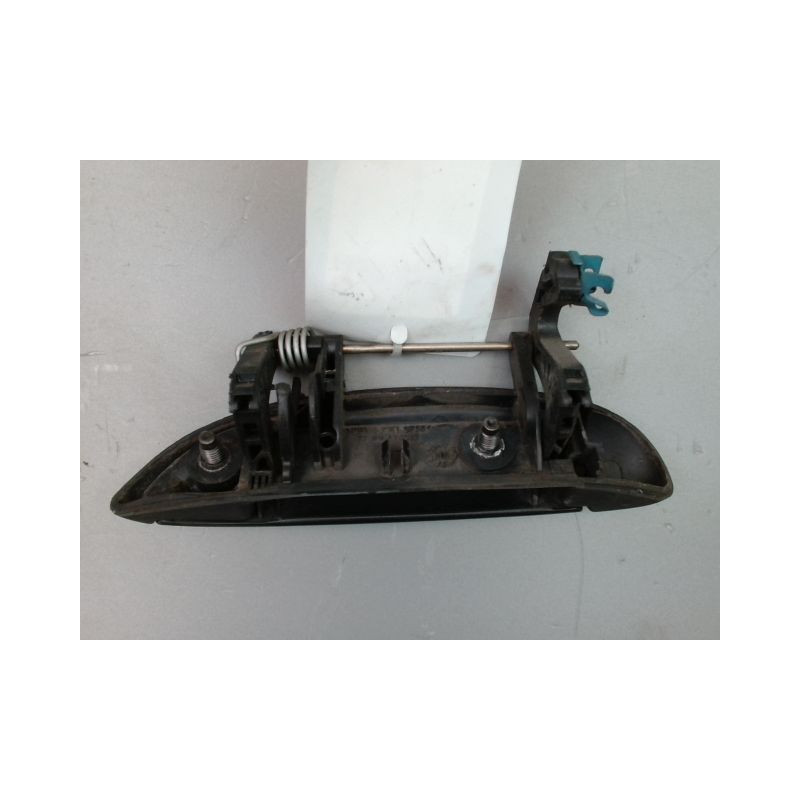 POIGNEE EXTERIEURE PORTE ARRIERE DROIT RENAULT CLIO II Phase 1 1998-2001