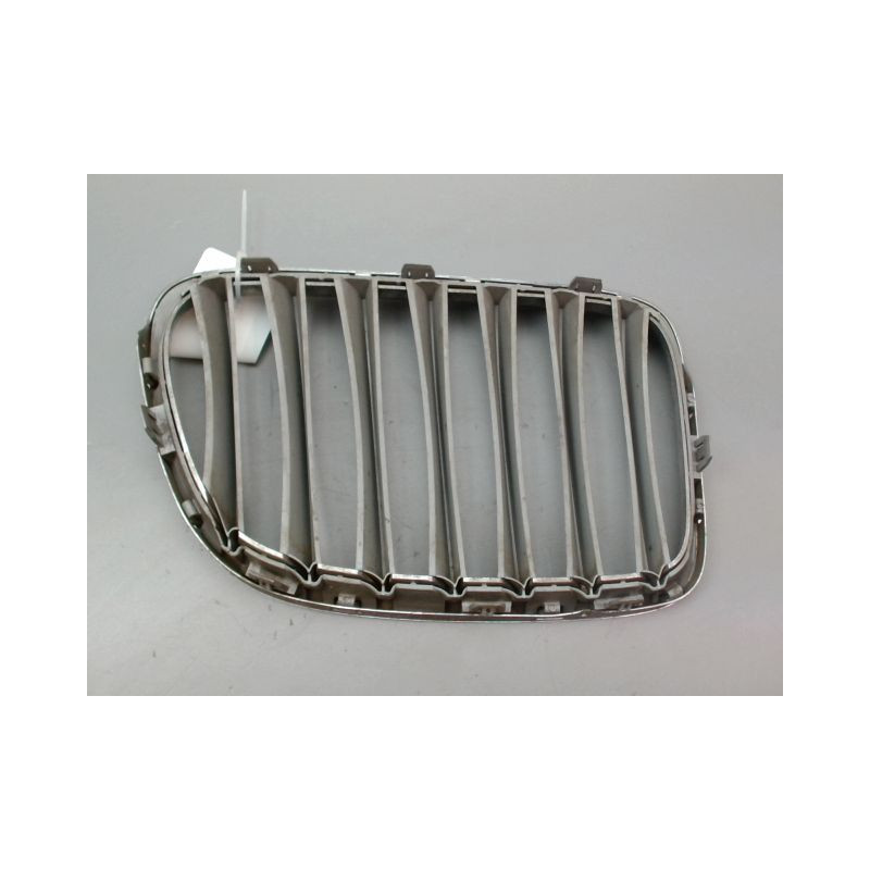 GRILLE CALANDRE GAUCHE BMW X1