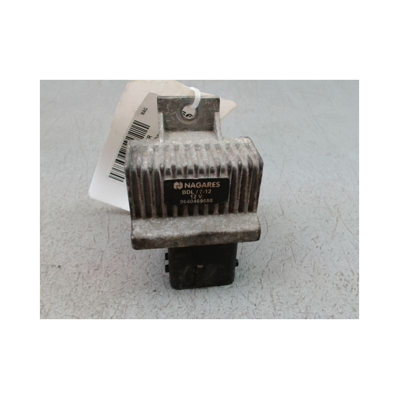 BOITIER DE PRECHAUFFAGE PEUGEOT PARTNER FG II Phase 1 (B9) 2008-2012
