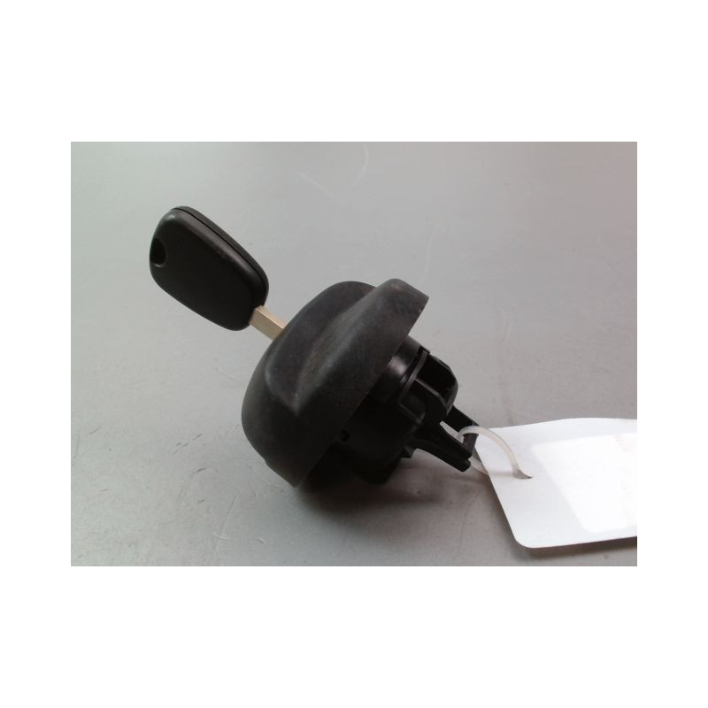 BOUCHON RESERVOIR A CARBURANT CITROEN C2 Phase 2 2008-2009