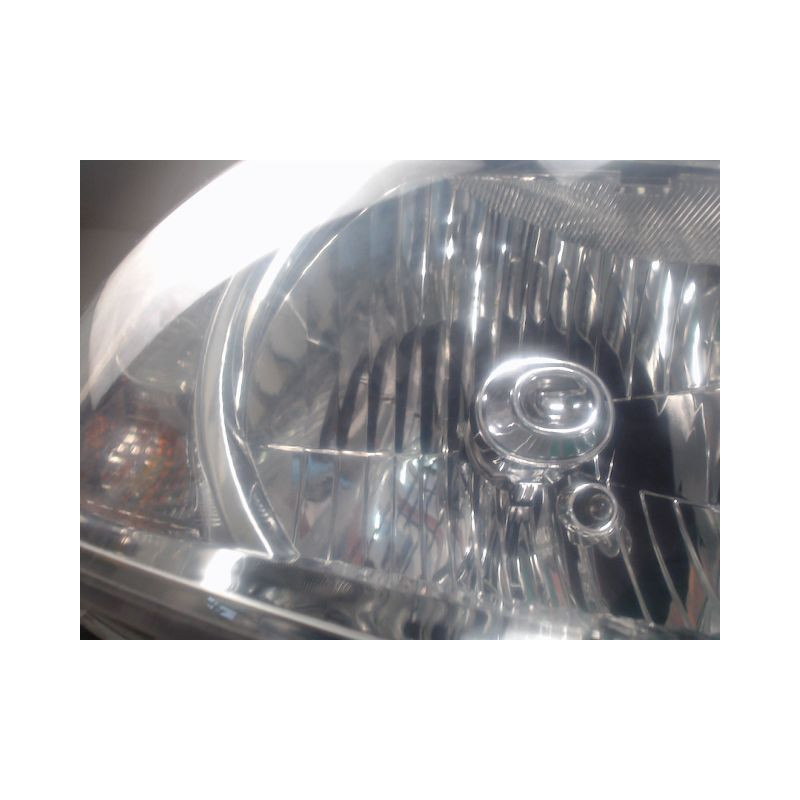 PHARE DROIT CHEVROLET AVEO