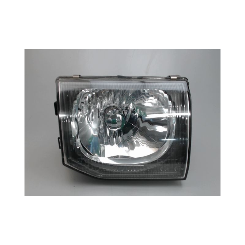 PHARE DROIT MITSUBISHI PAJERO