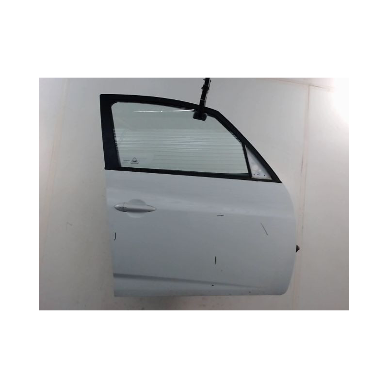 PORTE AVANT DROIT KIA VENGA