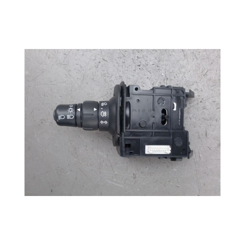 COMMANDE CLIGNOTANT RENAULT MEGANE