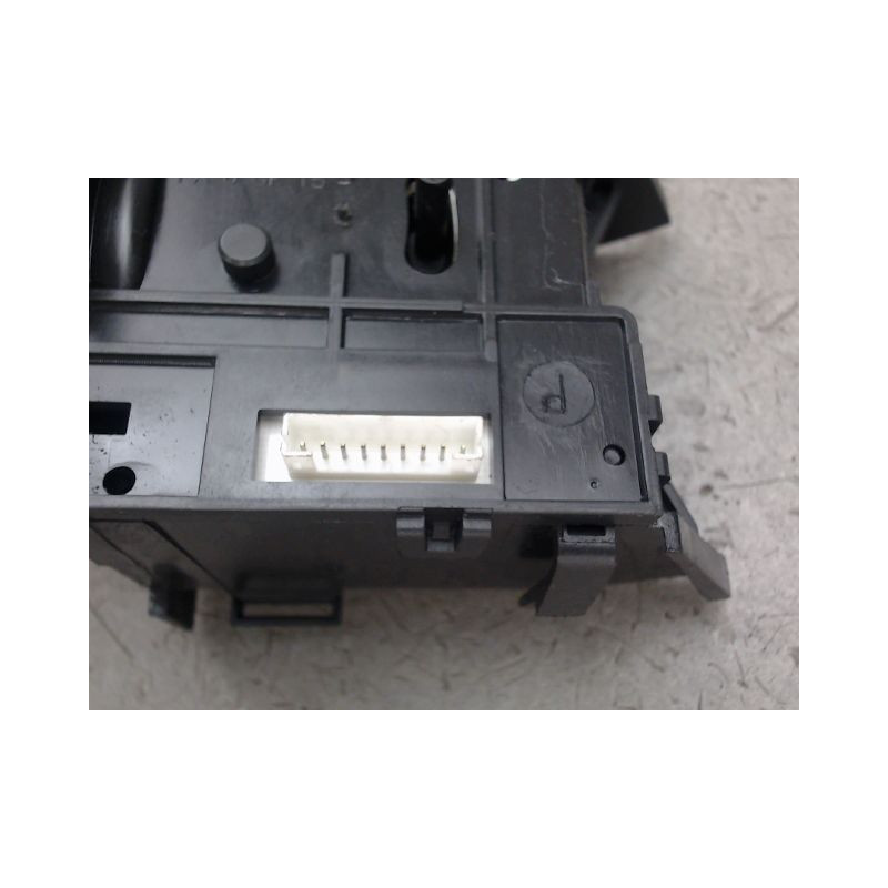 COMMANDE CLIGNOTANT RENAULT MEGANE