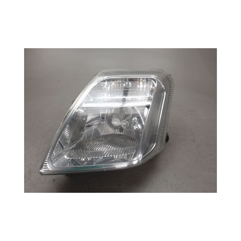 PHARE GAUCHE CITROEN C2