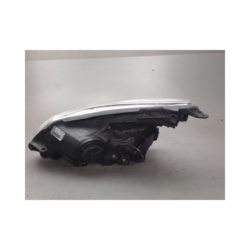 PHARE DROIT OPEL CORSA