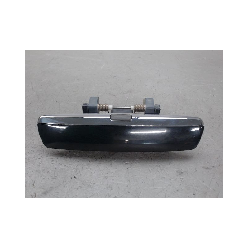 POIGNEE EXTERIEURE PORTE AVANT GAUCHE AUDI A8