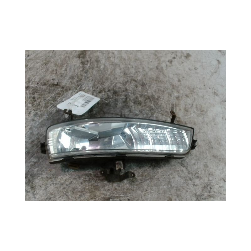 PHARE ANTIBROUILLARD AVANT DROIT HYUNDAI ACCENT 01-