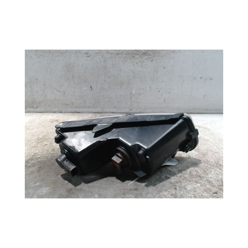 PHARE ANTIBROUILLARD AVANT GAUCHE VOLKSWAGEN POLO 2009-