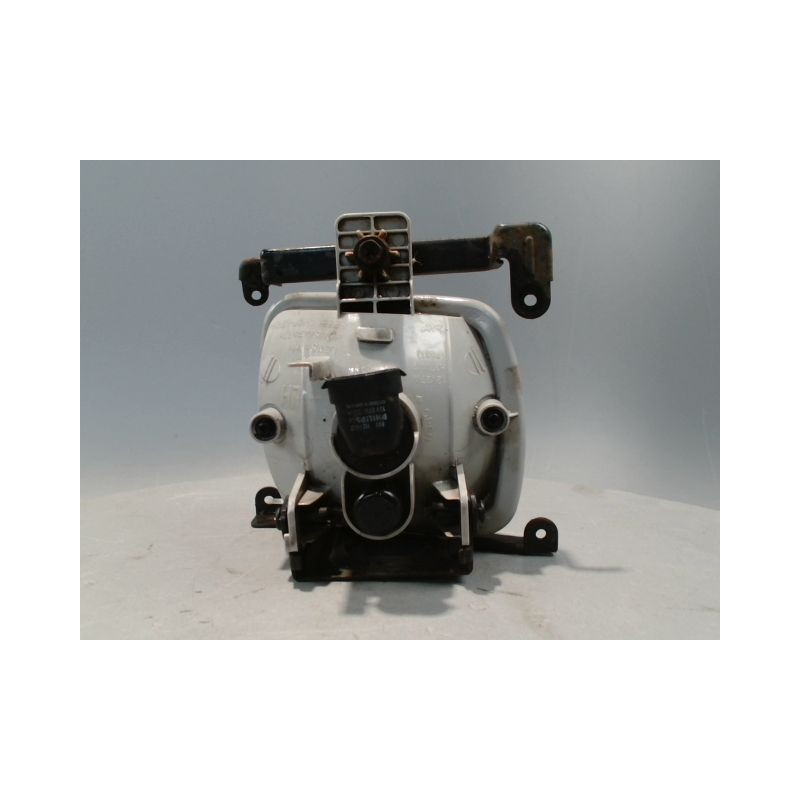 PHARE ANTIBROUILLARD AVANT GAUCHE KIA RIO 2005-