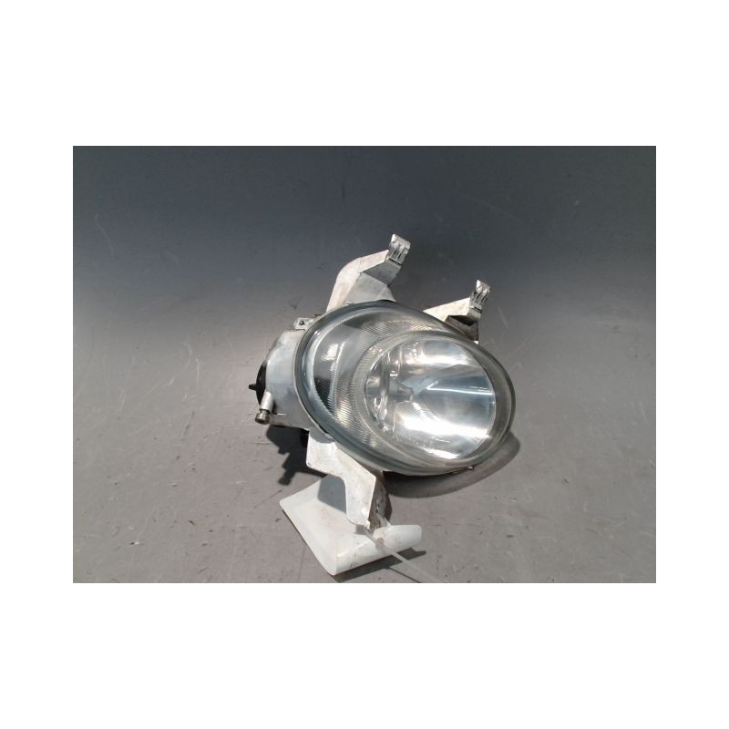 PHARE ANTIBROUILLARD AVANT DROIT PEUGEOT 206 5P