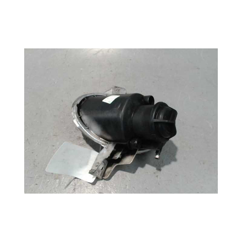 PHARE ANTIBROUILLARD AVANT DROIT PEUGEOT 206 5P