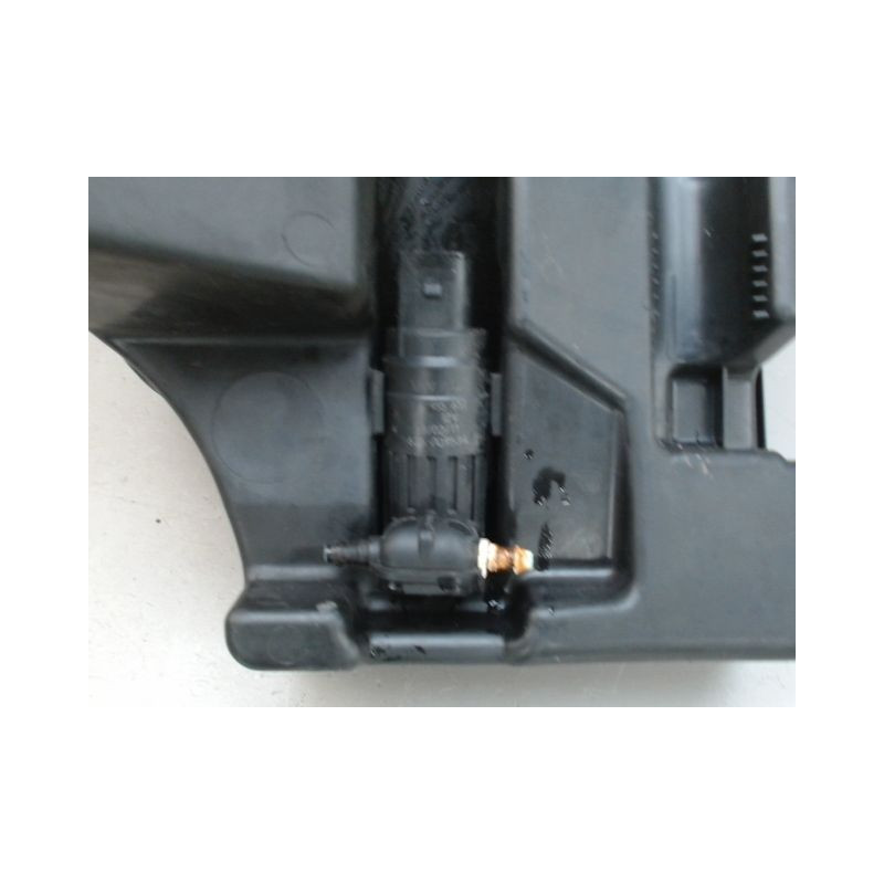 RESERVOIR LAVE-GLACE AVANT SKODA FABIA