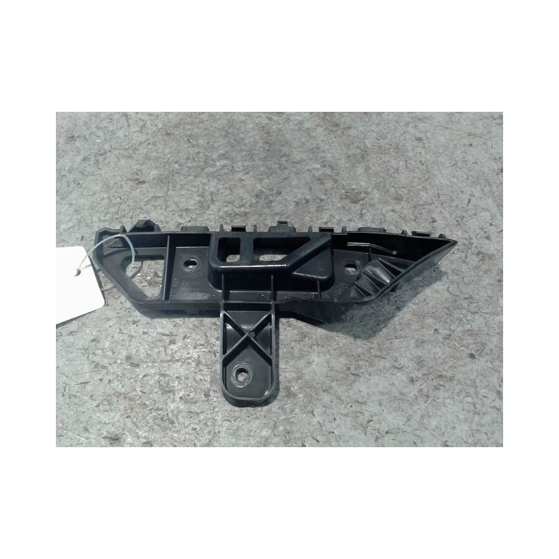 SUPPORT PARE-CHOC AVG VOLKSWAGEN TOURAN 09-