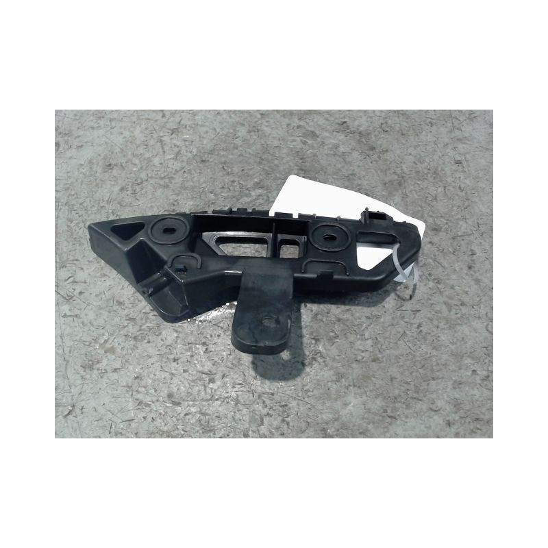 SUPPORT PARE-CHOC AVG VOLKSWAGEN TOURAN 09-