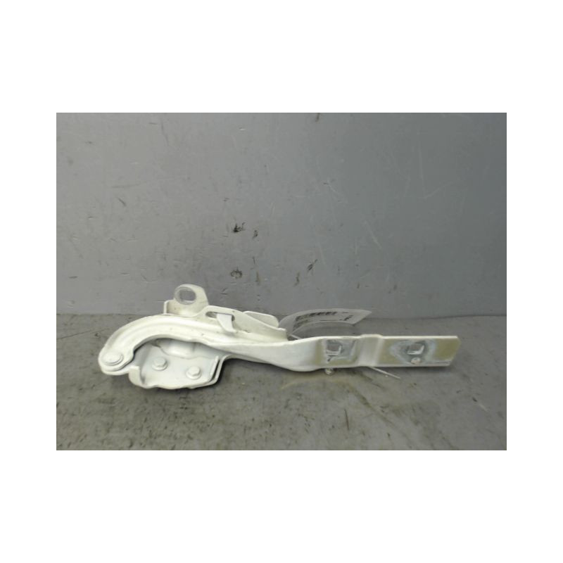 COMPAS DROIT CAPOT ALFA ROMEO GIULIETTA
