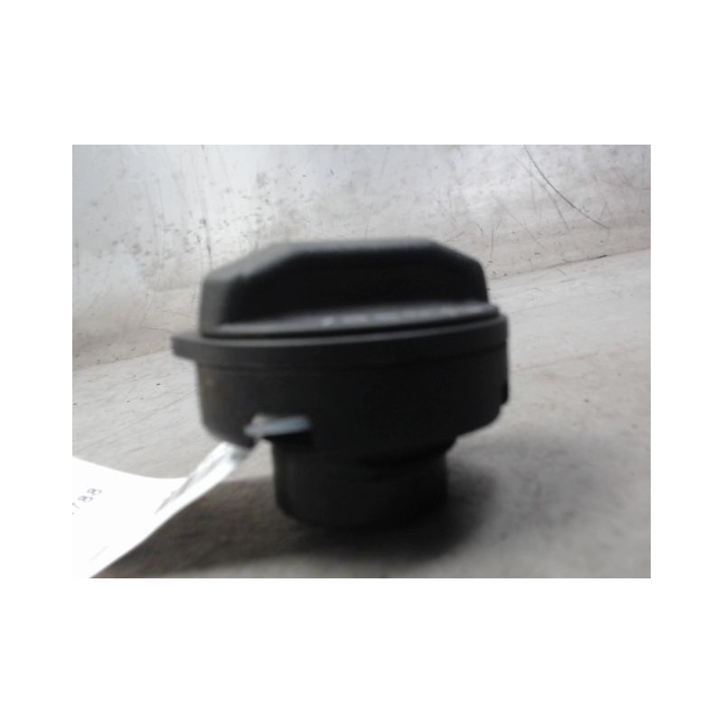 BOUCHON RESERVOIR A CARBURANT AUDI A1