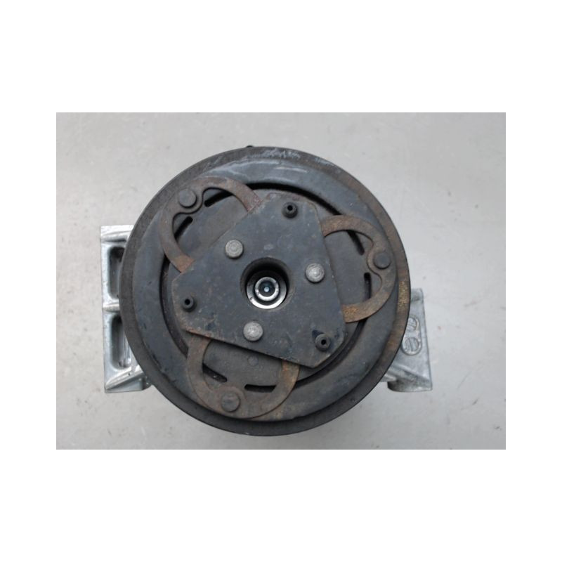 COMPRESSEUR AIR CONDITIONNE NISSAN MICRA