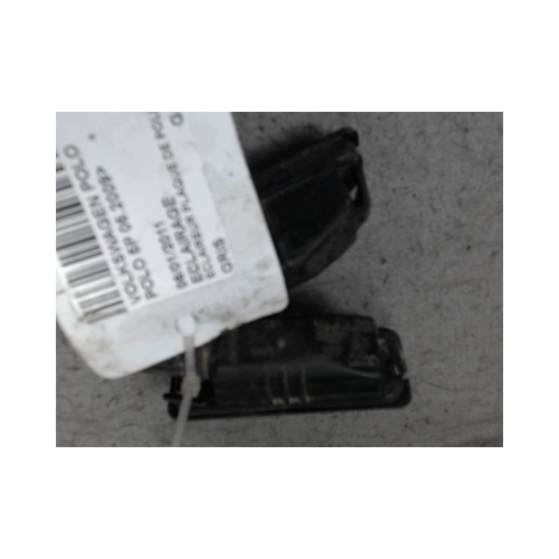 ECLAIREUR PLAQUE DE POLICE VOLKSWAGEN POLO 2009-