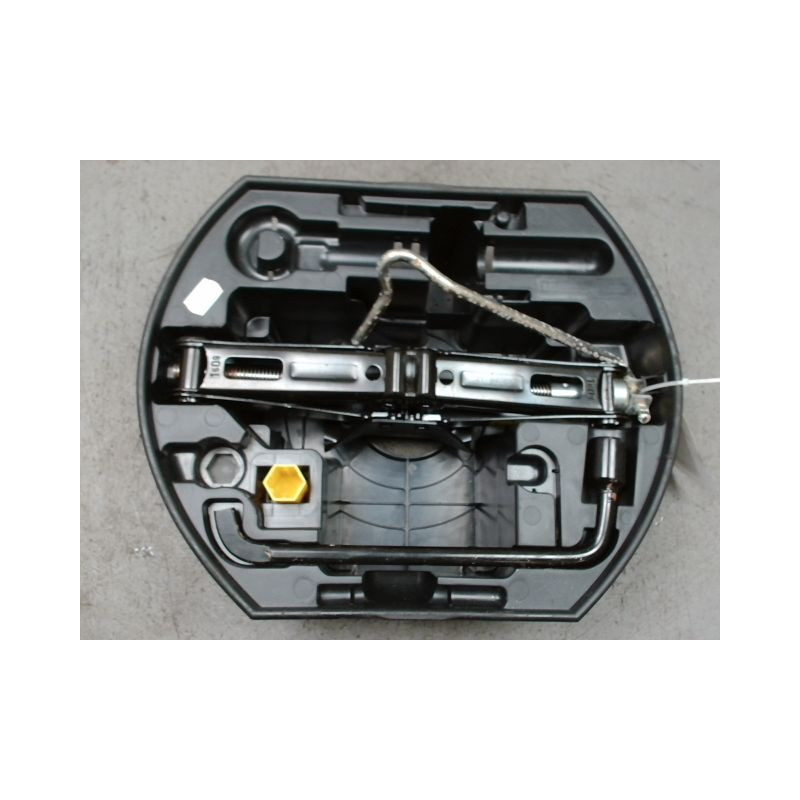 CRIC PEUGEOT 207 5P