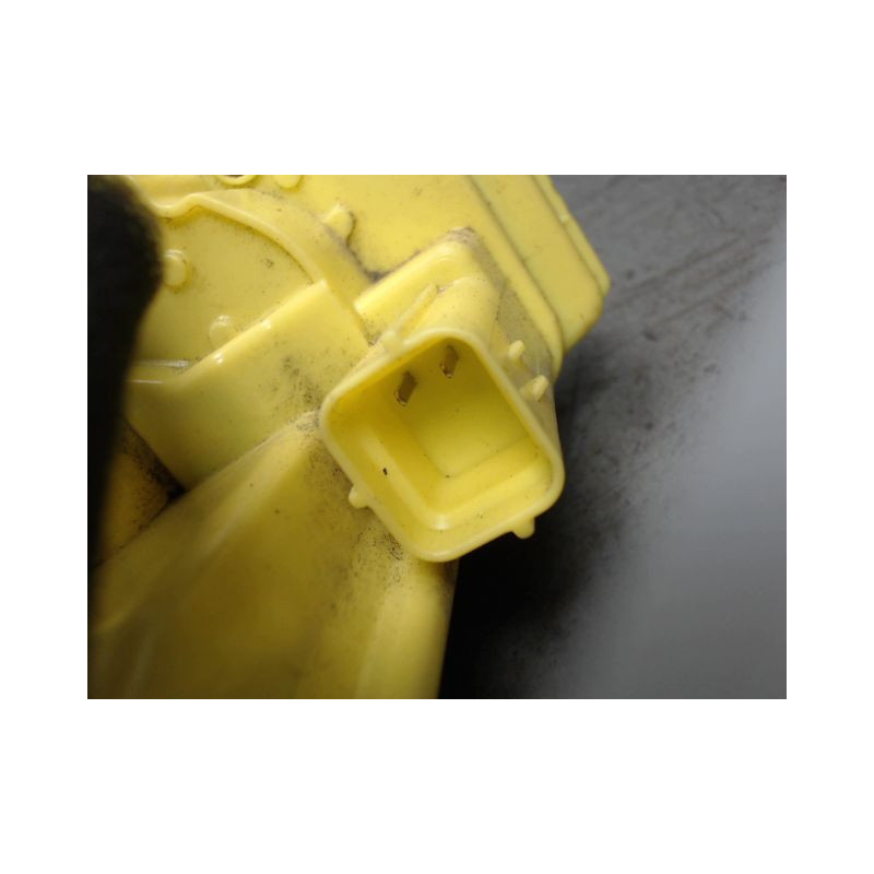 SERRURE PORTE COULISSANTE DROIT PEUGEOT BIPPER