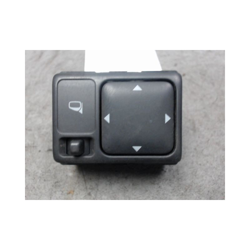 COMMANDE RETROVISSEUR EXTERIEUR ELECTRIQUE NISSAN NAVARA DOUBLE CABINE
