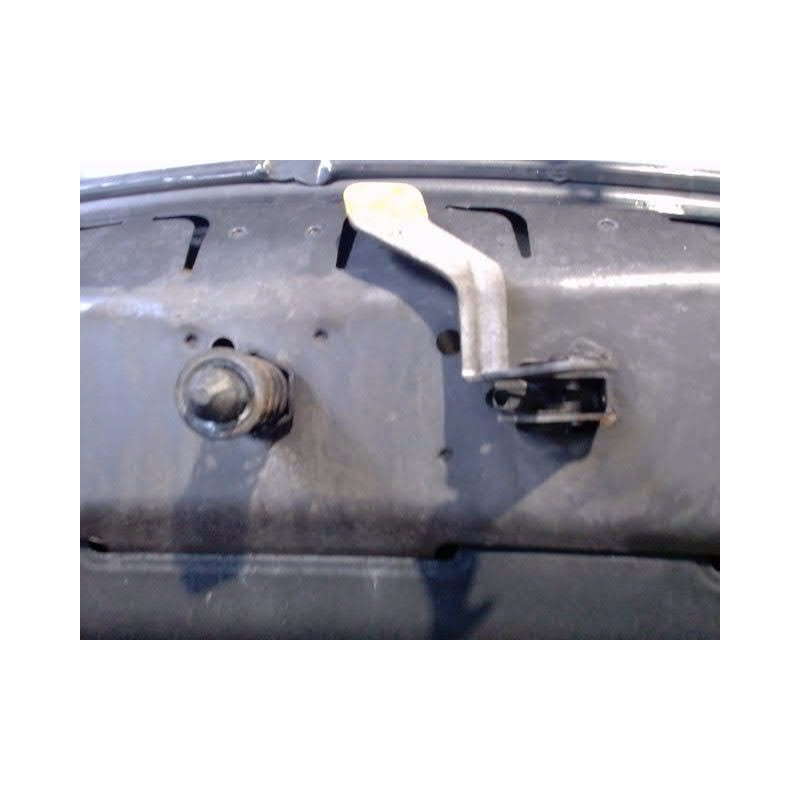 CAPOT OPEL MERIVA 2006-