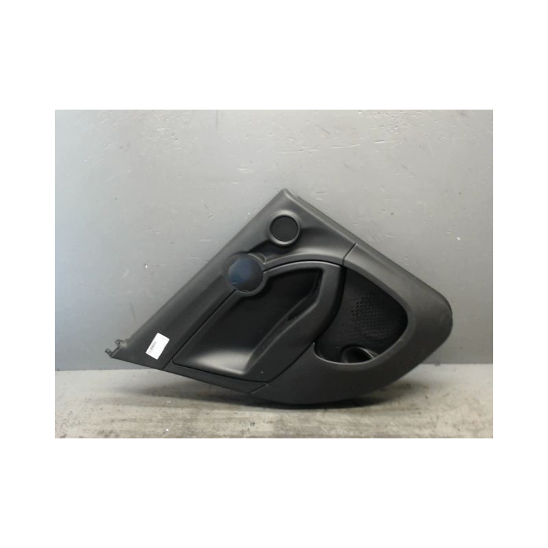 GARNITURE PORTE ARRIERE GAUCHE FIAT 500X