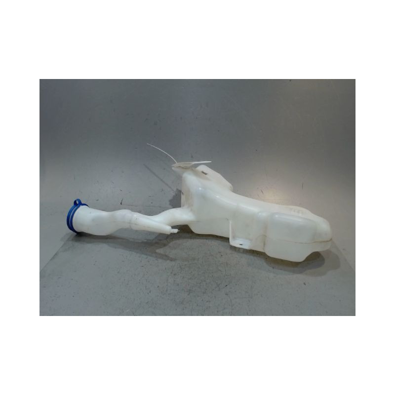 RESERVOIR LAVE-GLACE AVANT FORD FIESTA