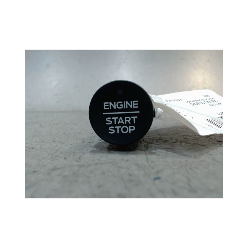 BOUTON DE DEMARRAGE FORD FIESTA