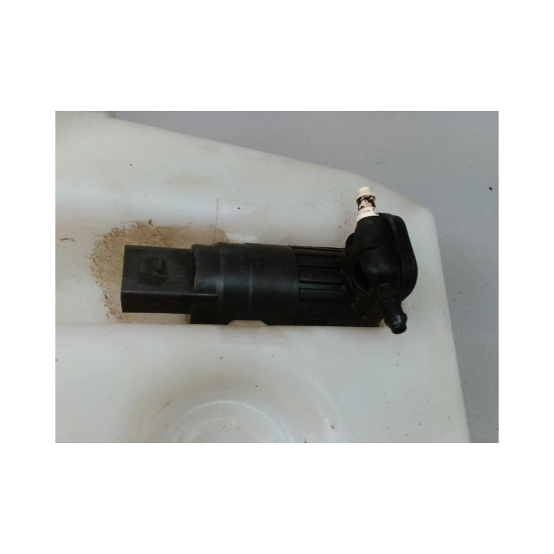 RESERVOIR LAVE-GLACE AVANT VOLKSWAGEN GOLF VI (1K) 2008-2013