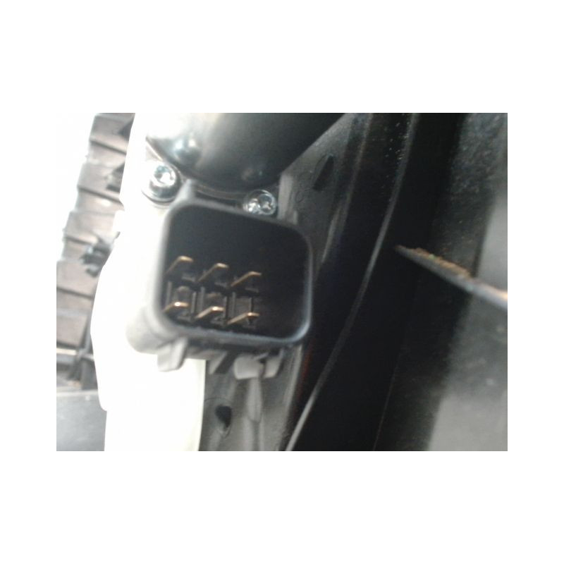 MECANISME+MOTEUR LEVE-GLACE AVANT GAUCHE FORD FIESTA 2005-