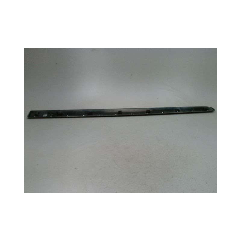 PROTECTION PORTE AVANT DROIT PEUGEOT 207 2006-2013