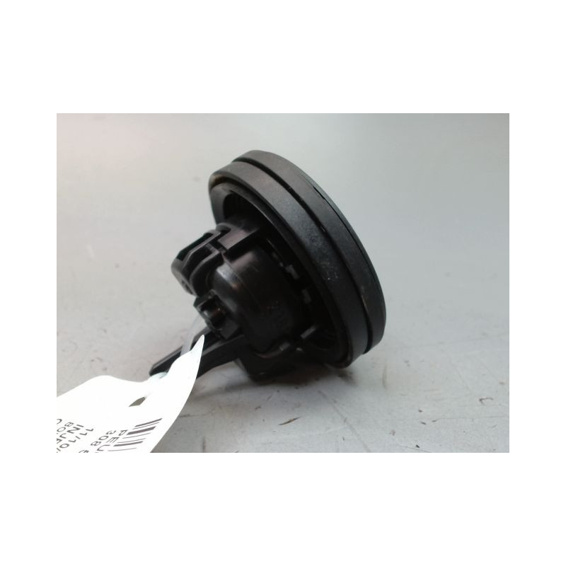 BOUCHON RESERVOIR A CARBURANT PEUGEOT 308 2011-