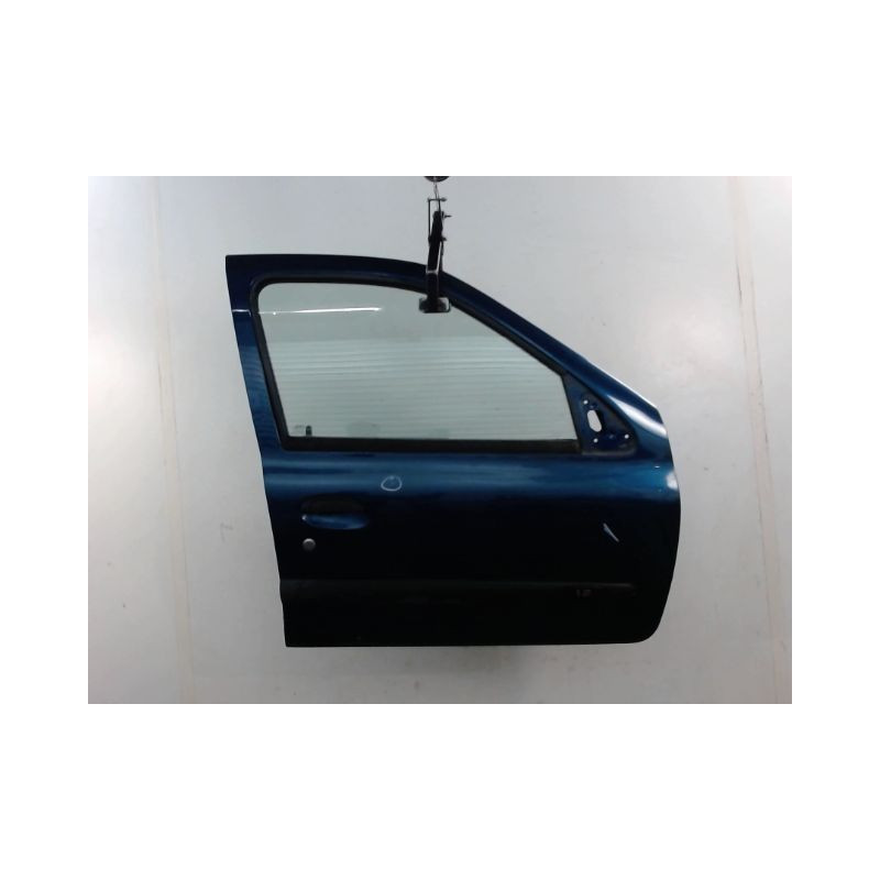 PORTE AVANT DROIT RENAULT CLIO
