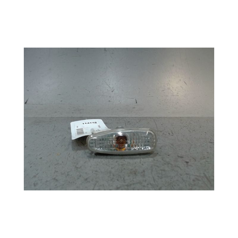 REPETITEUR AILE GAUCHE KIA CEE-D