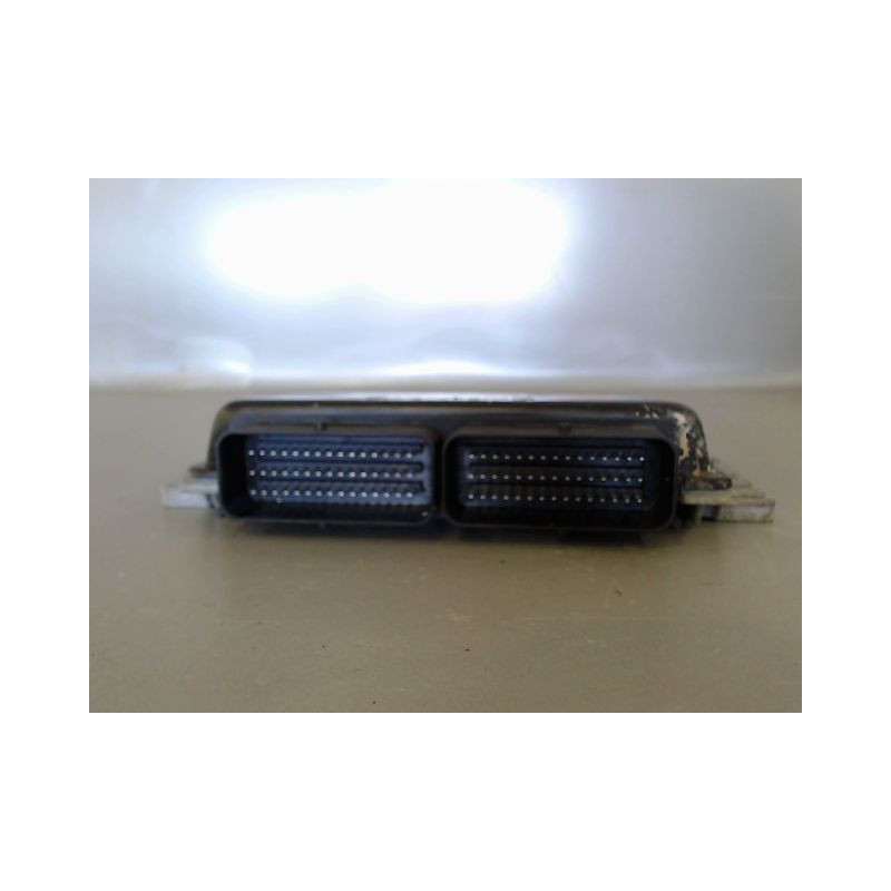 CALCULATEUR MOTEUR RENAULT TWINGO