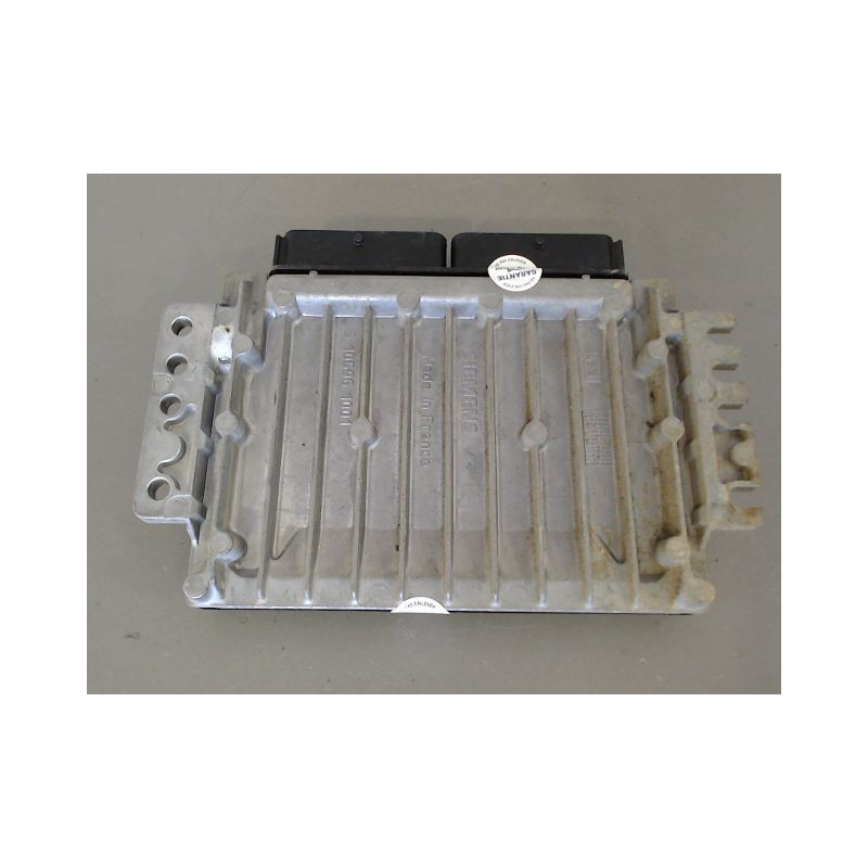 CALCULATEUR MOTEUR RENAULT TWINGO