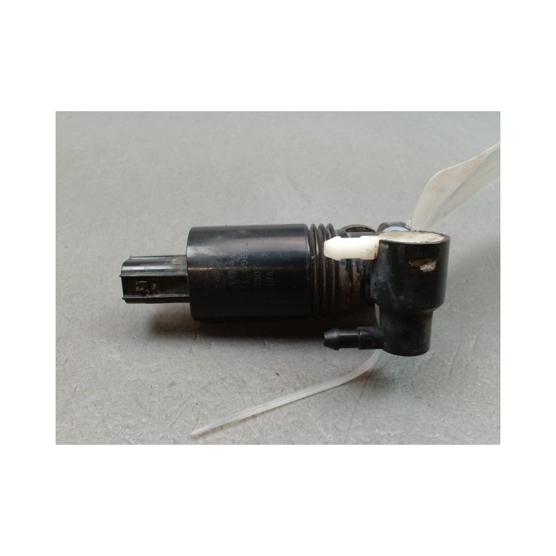 POMPE LAVE-GLACE AVANT FORD FIESTA VI Phase 1 2008-2012
