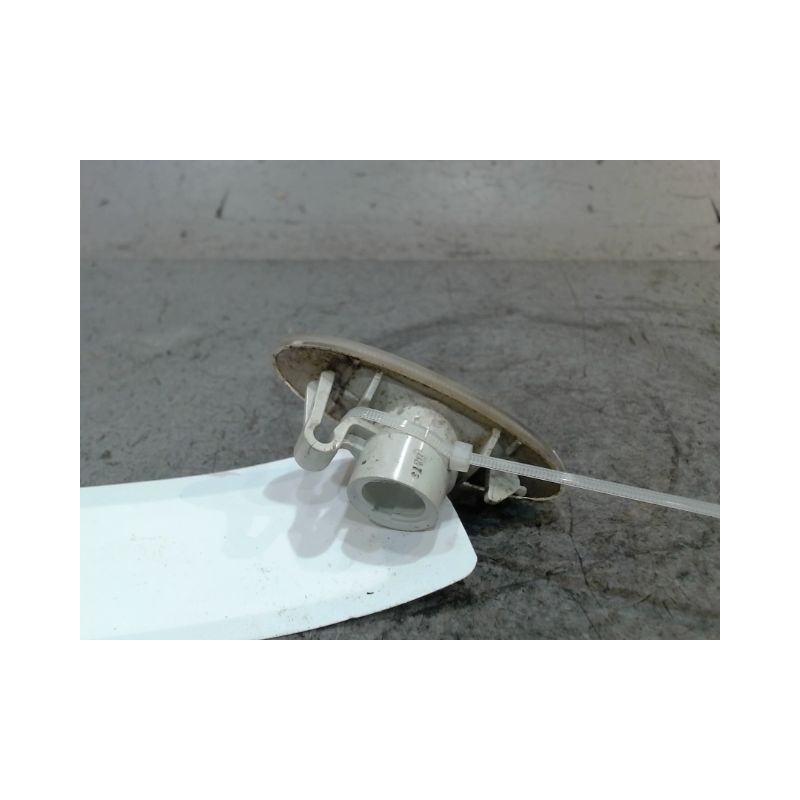 REPETITEUR AILE GAUCHE NISSAN MICRA